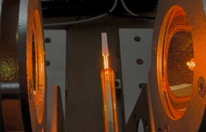 干簧管封裝工藝對(duì)決：紅外點(diǎn)狀聚焦加熱 vs 傳統(tǒng)火焰加熱